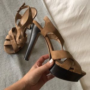 Tan/Brown strappy heels